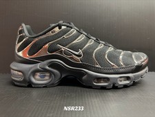 NIKE WMNS AIR MAX PLUS SE NERO