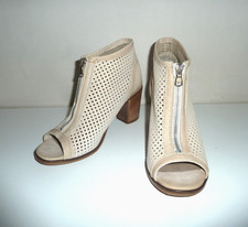 Stivaletti in pelle beige zip