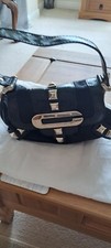 Borsa Guess nera usata