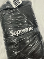 Felpa con cappuccio Supreme