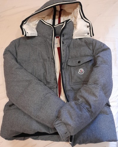 Moncler uomo nuovo con - moncler,