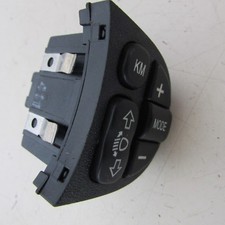 Pulsantiera comandi al volante 735262023 Alfa Romeo 147 Mk1 (24634 20R-1-B-2)