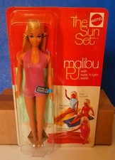 Vintage 1970 Sun Set MALIBU PJ bambola NRFB etichetta da polso Barbie Pal bella scatola P.J.  Steffie