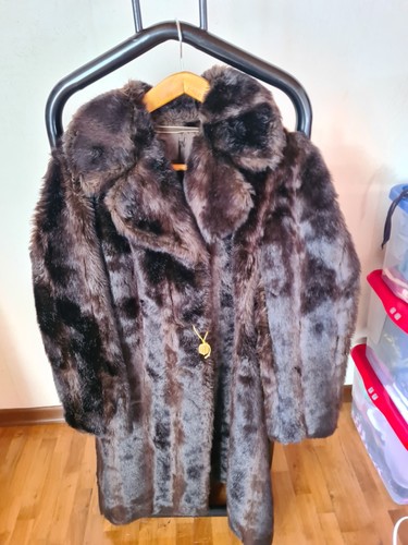 Pelliccia vintage marrone