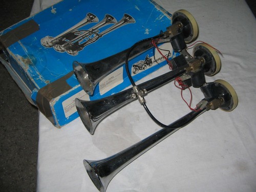 Tris trombe aria e - trombe,