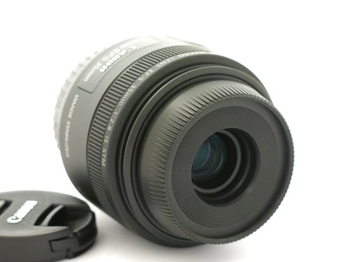 Canon 35mm 8 - 2.8, is