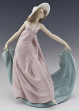 Lladro Spring Dance Figurine