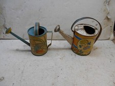 2 annaffiatoi in latta