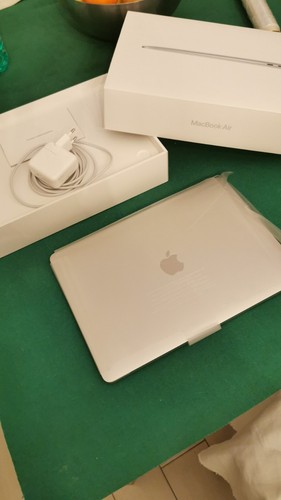 Apple macbook air - air, 13,3"