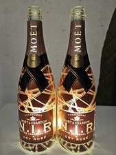 Moet E Chandon Nir Luminos Vuoti 2 Pezzi