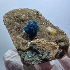 Rara cavansite su matrice