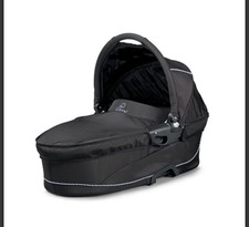 Navicella Quinny Fast Black