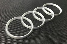 Emblema Francobollo Logo Copertura motore Cofano AUDI A3 A4 A5 A6 A7 A8 Q5 Q7