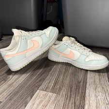 Nike Dunk Low “Barley