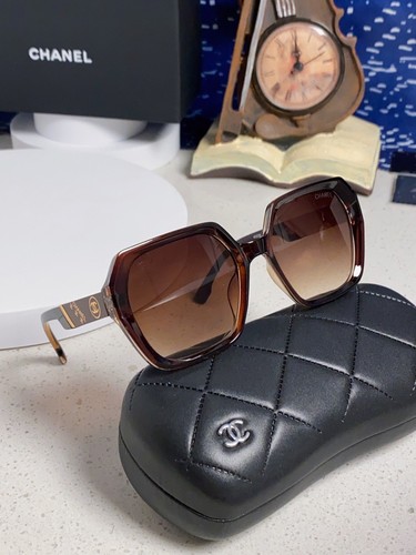 Chanel ch5508 transparent - chanel,