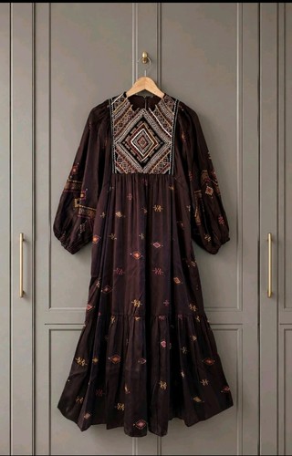 Abito midi ricamato zara - ricamato,