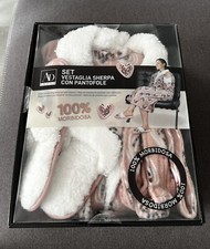 Set vestaglia e pantofole rosa