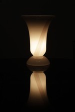 Lampada da tavolo vintage in