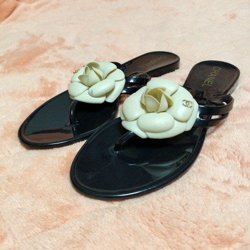 Chanel sandali tanga camelia - chanel,