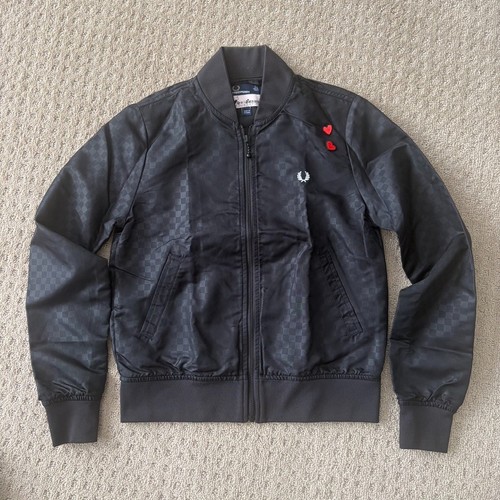 Fred perry amy winehouse - perry,