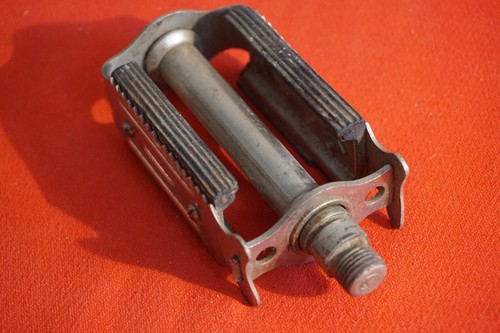 Pedale vintage per bicicletta
