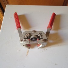 Tappatrice A Corona con manici A Doppia Leve