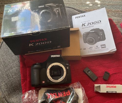 Pentax slr digital camera - pentax,