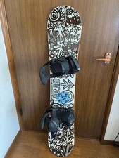 Snowboard grigio 127 cm con