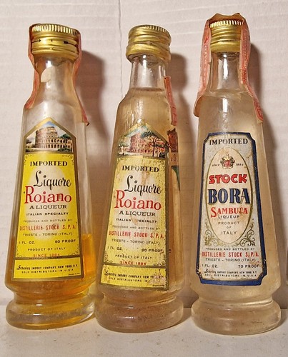 Liquori mignon stock - mignon, trieste