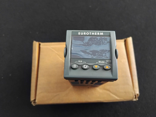Eurotherm 3216 regolatore - 3216,