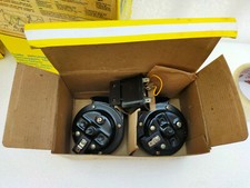 1 Coppia Trombe Bitonali Marca 'King' - Kit Completo -Nuove dell'epoca - Vintage