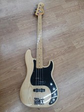 Custodia rigida per basso elettrico FENDER USA American Deluxe Precision...