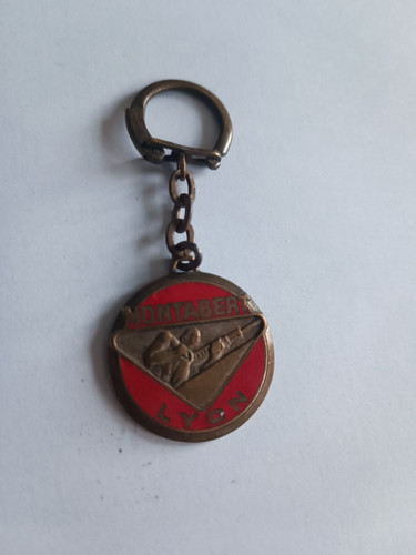 Porte clés emaillé - porte-clés, montabert