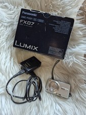 Panasonic Lumix DMC-FX07 argento fotocamera digitale fotocamera compatta foto IMBALLO ORIGINALE 