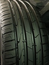 Pneumatici 215/45 R18 89V