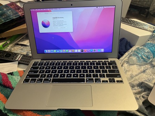 Apple macbook air - 11", i5