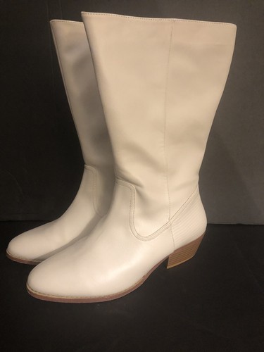 Stivali beige larghi