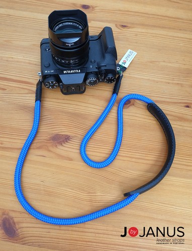 Handmade padded camera neck - padded,
