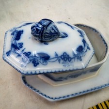 raro antico Wedgwood flow blu