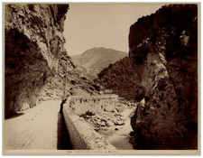 Giletta, France, Sortie des