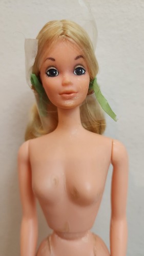Barbie vintage free moving - free,