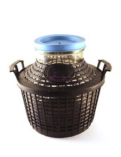 Damigiana con cesto e cupola