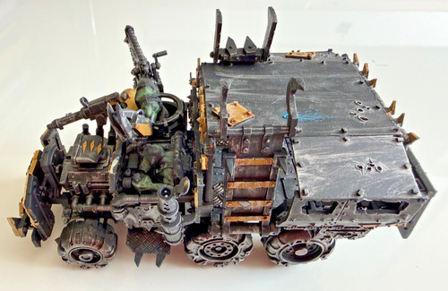 Orco dipinto trukk warhammer - trukk,