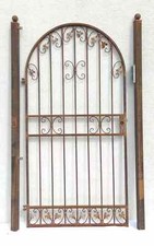 Porta da giardino ad arco