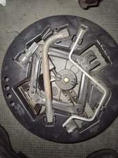 KIT ATTREZZI CRIC CHIAVE RUOTA