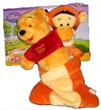 Peluche Winni nel sacco a pelo