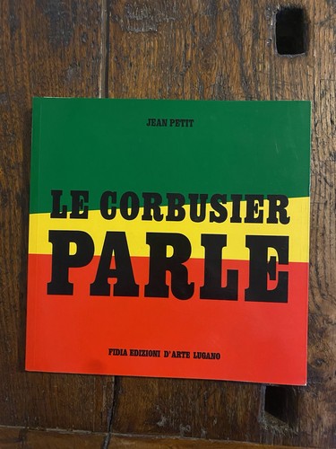 Petit jean corbusier - petit,