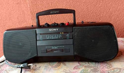 Sony radio cassette - radio,
