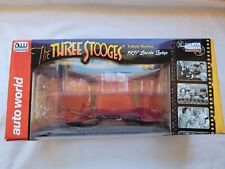 Auto World I tre tirapiedi 1937 Lincoln Zephyr pressofuso scala 1:18