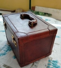 Tris valigie originali in pelle The Bridge colore marrone. Usate poco.